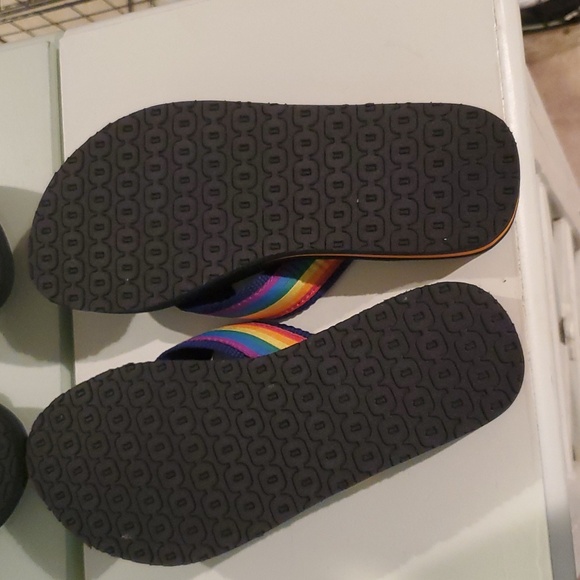 LL Bean Flip Flop sz 6 - Picture 4 of 7